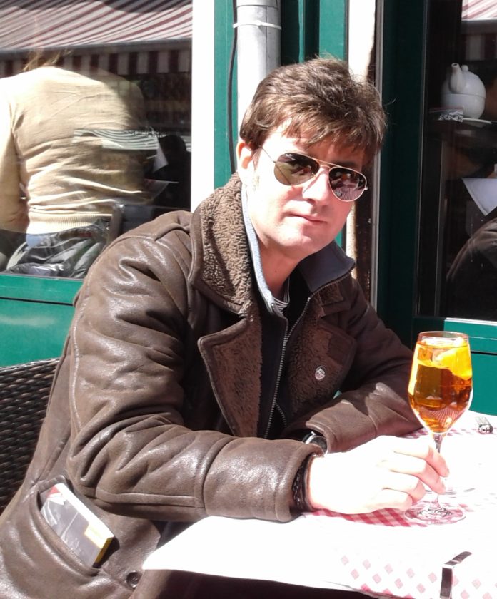 ernesto%20colsa.jpg